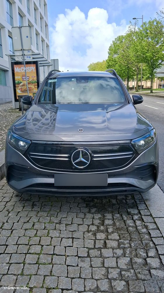 Mercedes-Benz EQB 250 AMG Line - 2