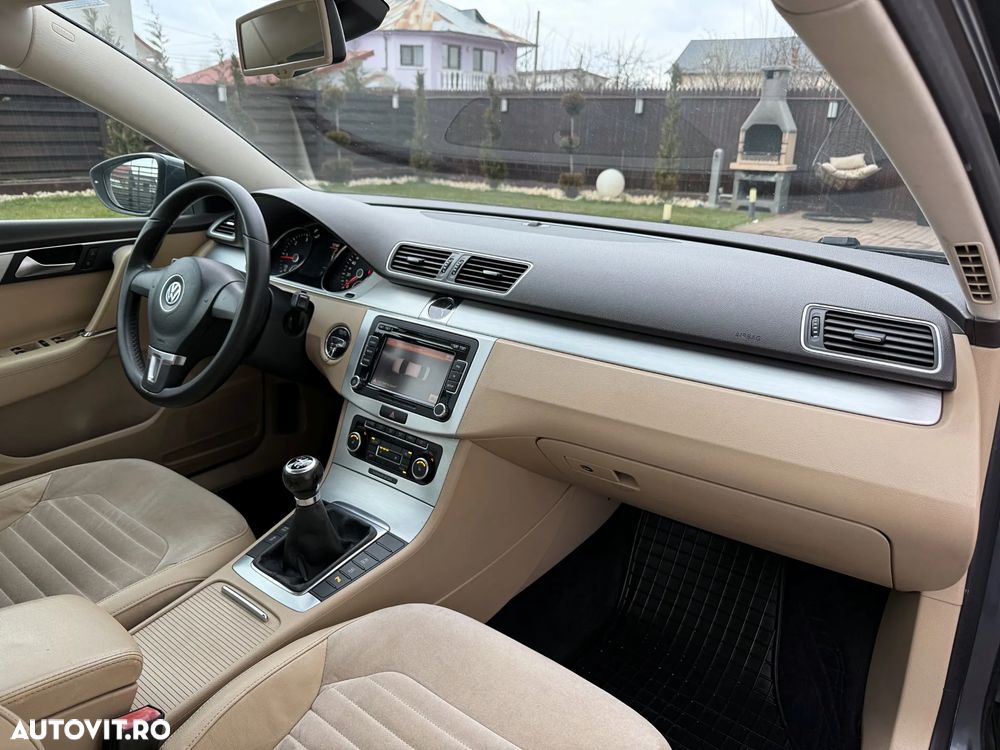 Volkswagen Passat 2.0 TDI BlueMotion Technology Highline - 10