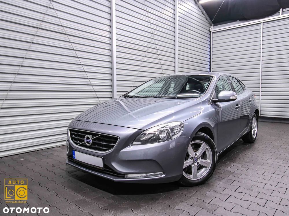 Volvo V40 D2 Summum - 3