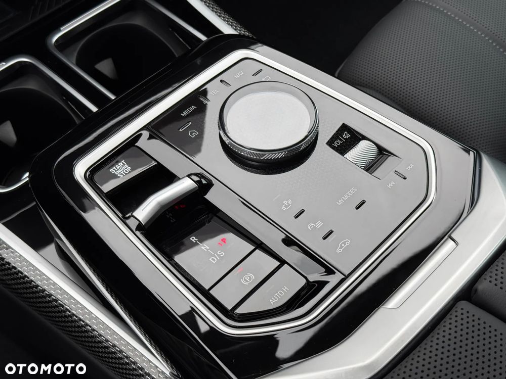 BMW Seria 7 - 20