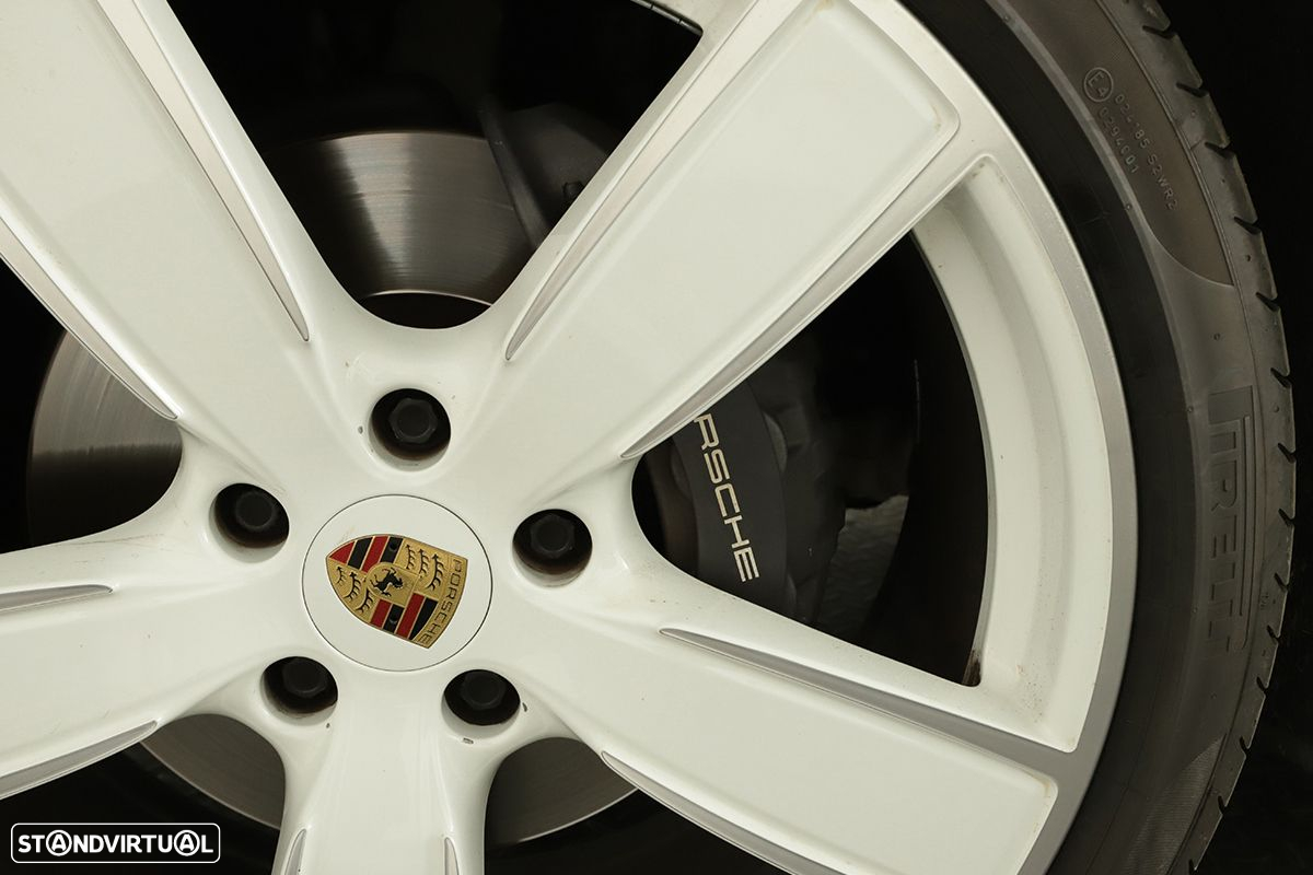 Porsche Cayenne Coupé E-Hybrid Zukunft - 10
