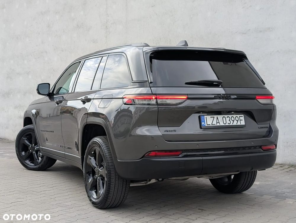 Jeep Grand Cherokee - 4