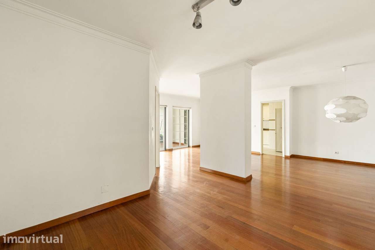 Apartamento T1 + 1 com piscina, Estoril, Cascais - Grande imagem: 5/37