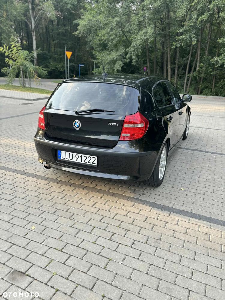 BMW Seria 1 118i - 6
