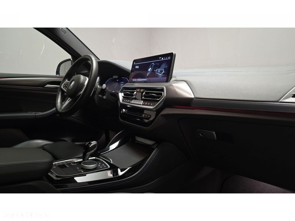 BMW X4 - 27