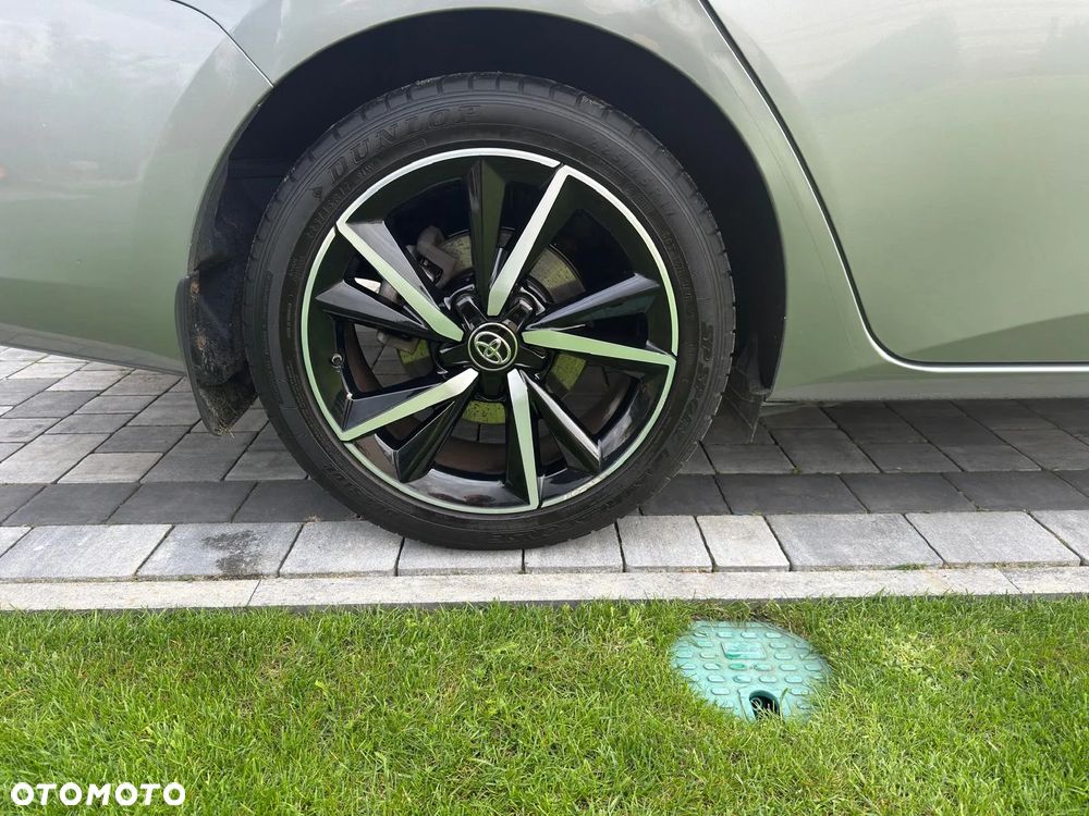 Toyota Auris - 8