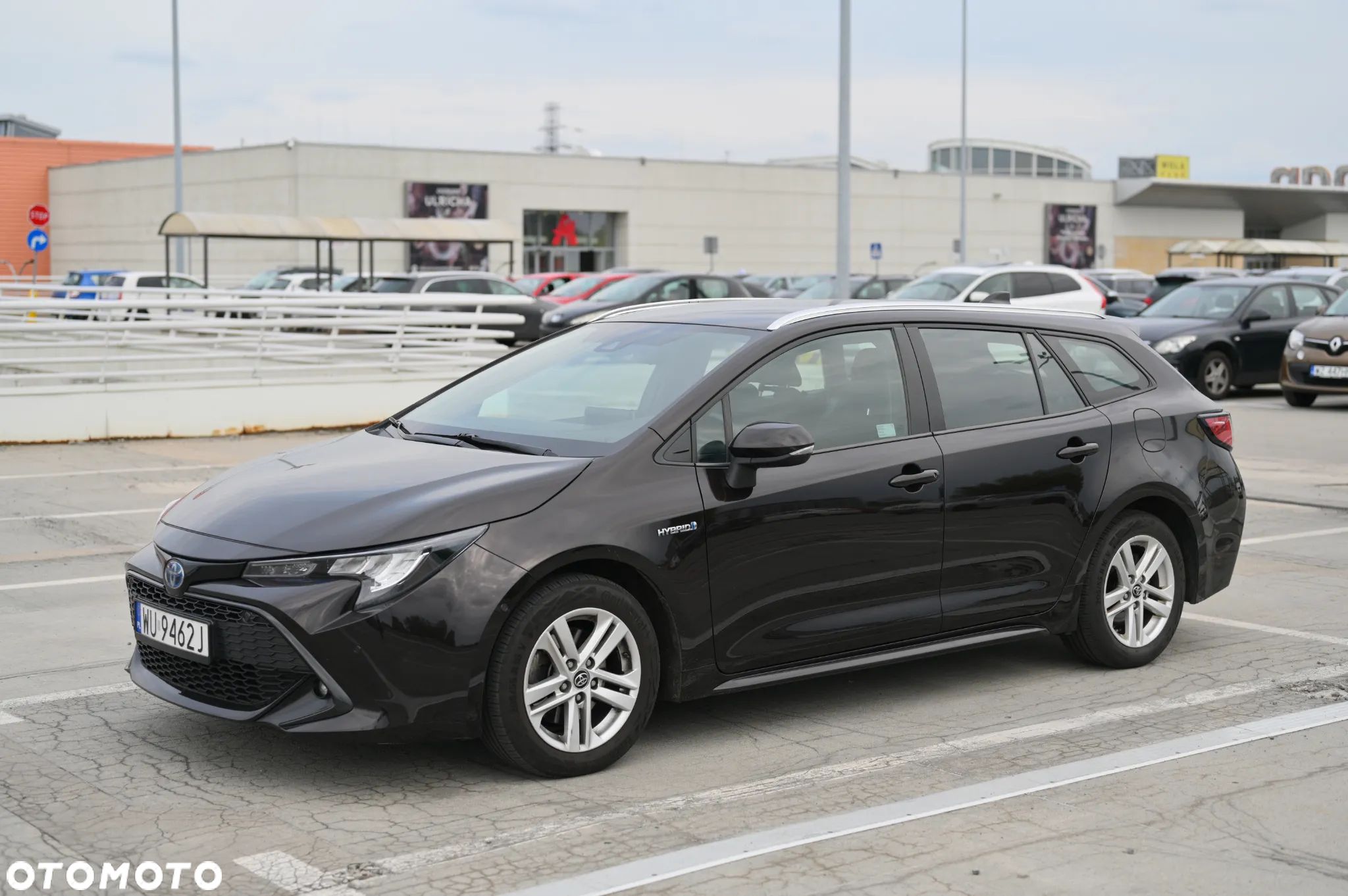 Toyota Corolla 2.0 Hybrid Comfort - 1