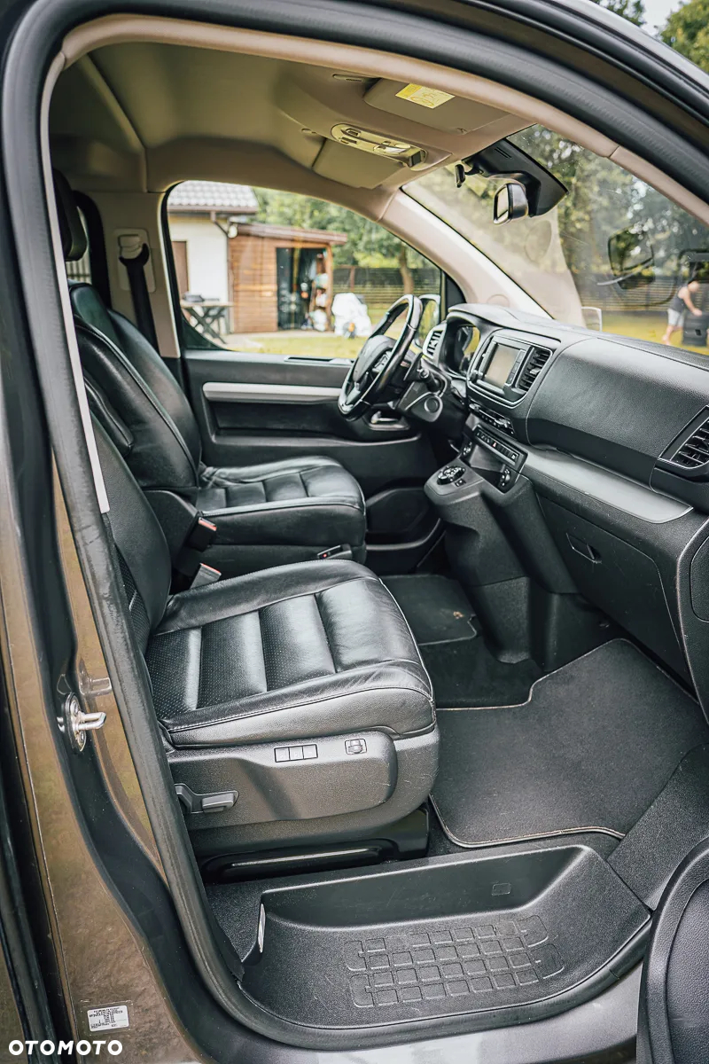 Peugeot Traveller 2.0 BlueHDi Long Business - 29