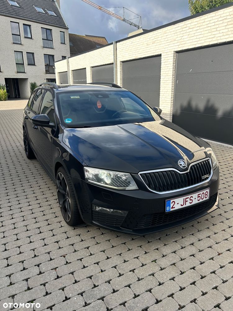 Skoda Octavia 2.0 TSI RS - 7