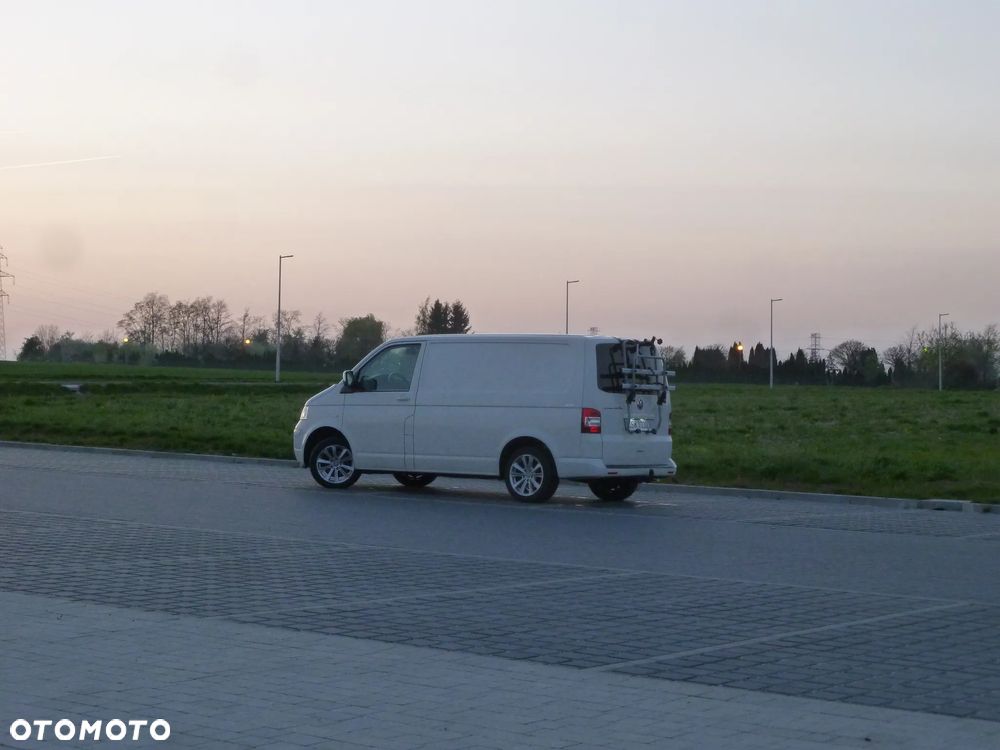 Volkswagen Transporter - 3