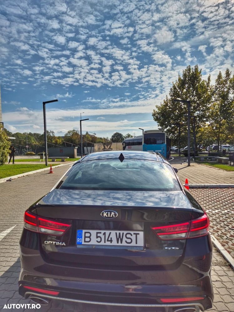 Kia Optima 1.7 DSL 7DCT GT Line - 3
