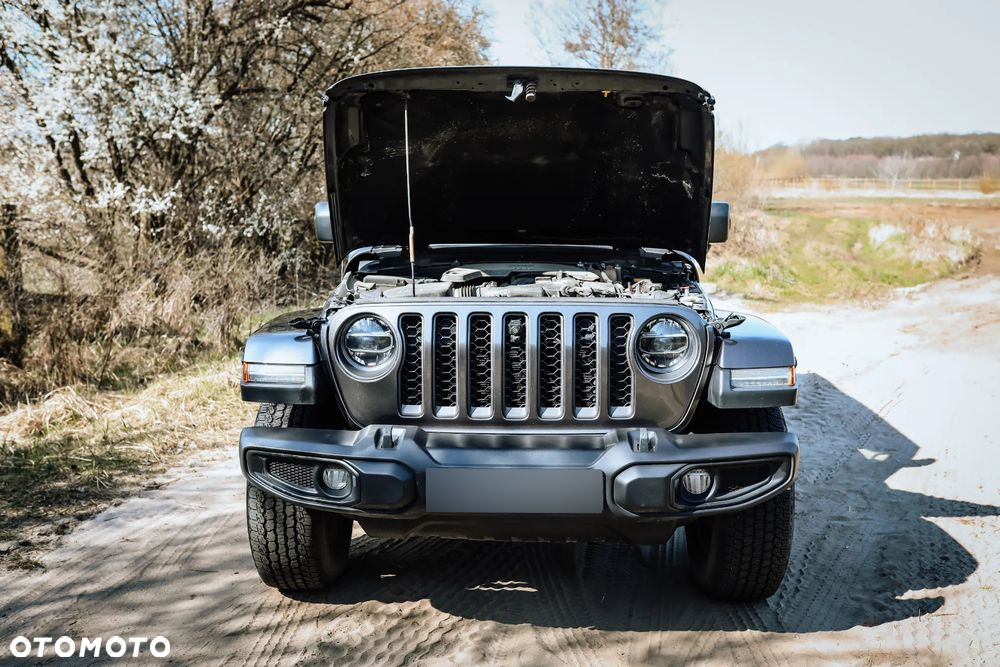 Jeep Wrangler - 19