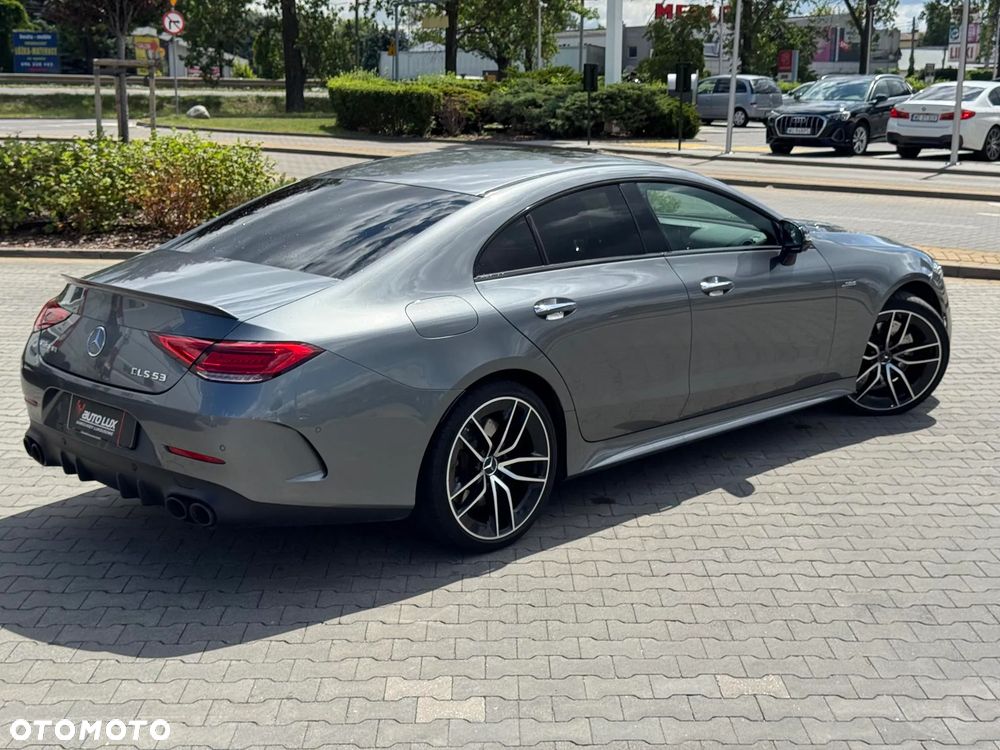 Mercedes-Benz CLS - 8