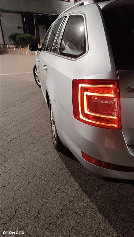 Skoda Octavia 1.6 TDI Ambition - 9