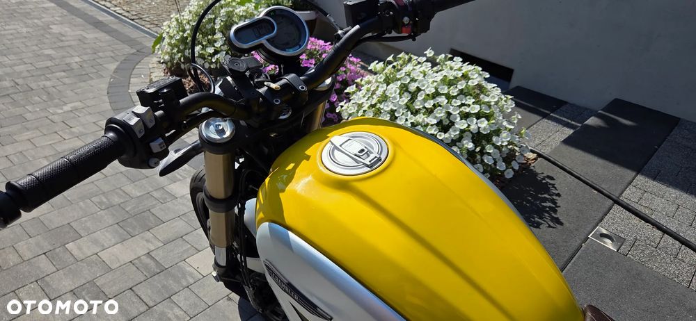 Ducati Scrambler - 23
