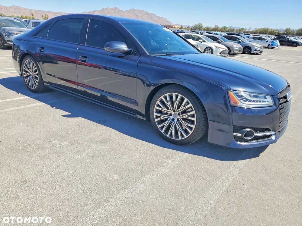 Audi A8 4.0 TFSI L Quattro - 3