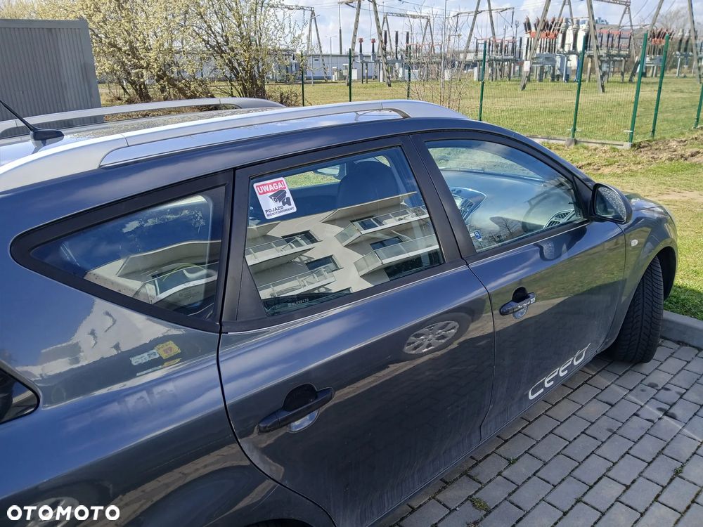Kia Ceed 1.6 CVVT EX - 4