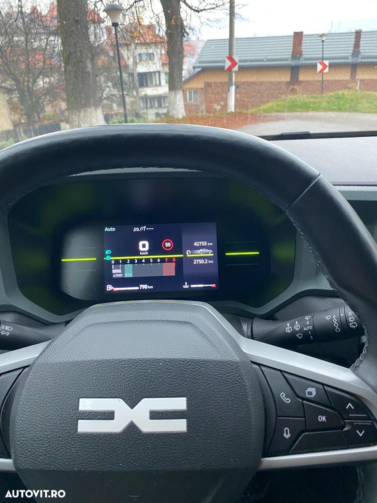 Dacia Duster TCe 130 Journey - 22