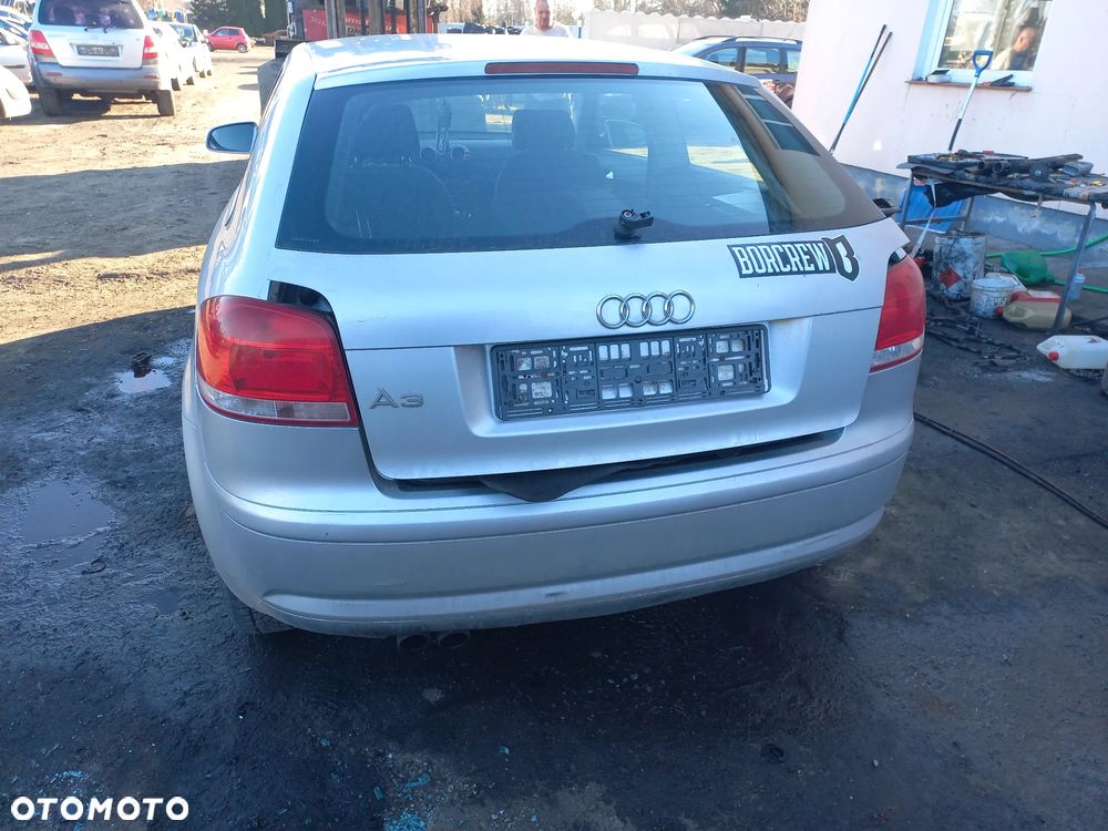 Audi A3 8P 2.0 FSI 03r wszystkie części - 4