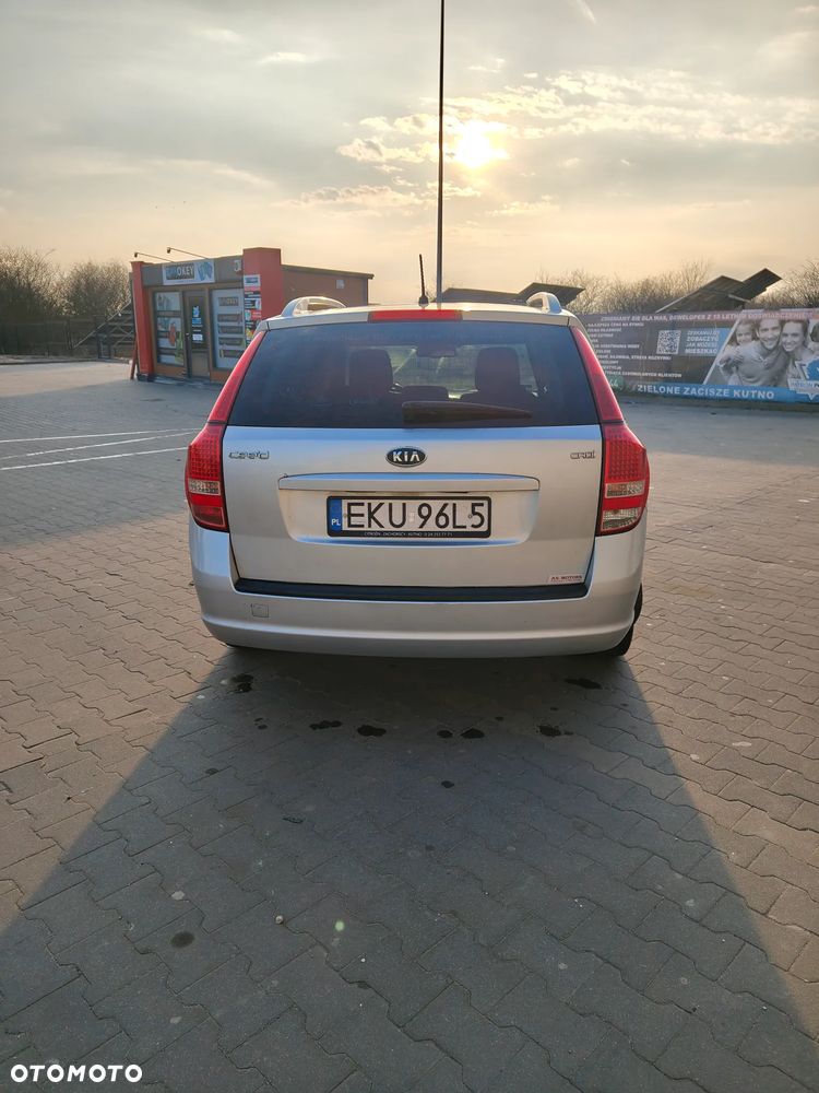 Kia Ceed 2.0 crdi Optimum - 7