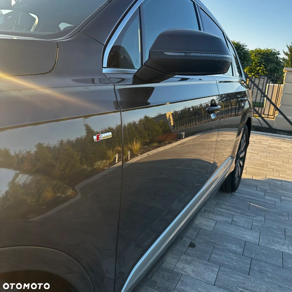 Audi Q7 - 8