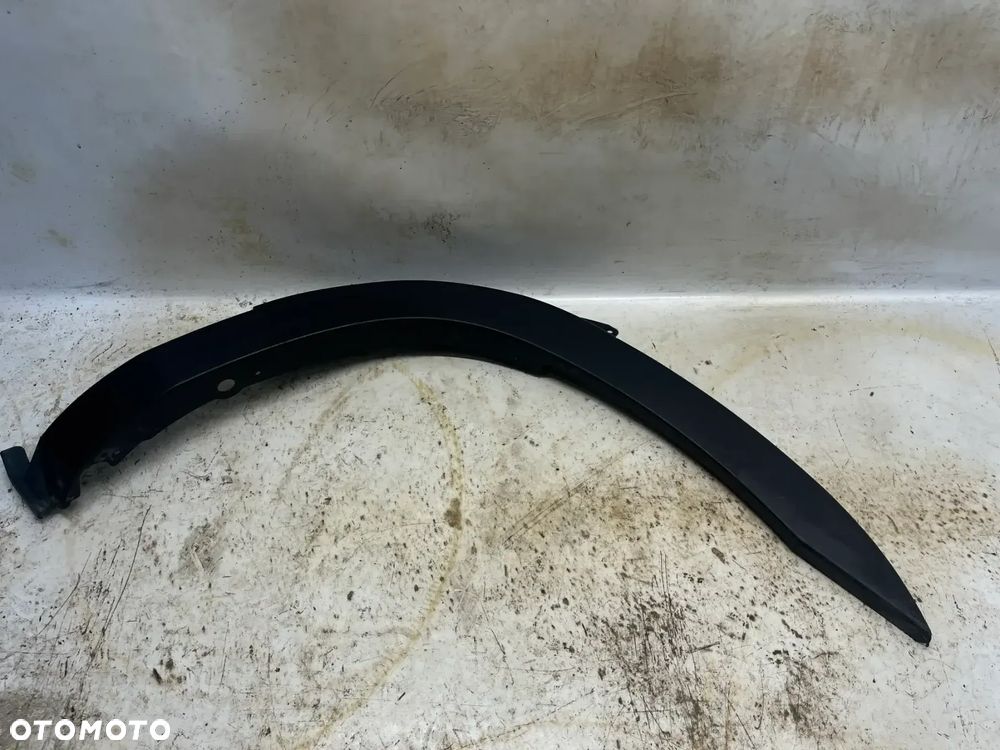 IV-08 LISTWA NAKŁADKA BLOTNIKA IVECO - 1