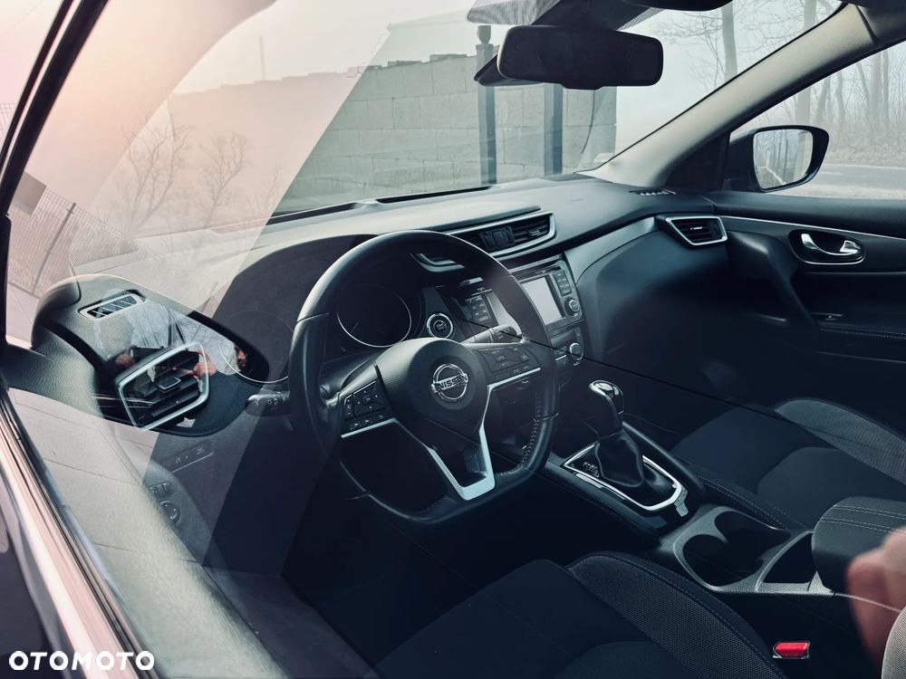 Nissan Qashqai 1.6 DCi Acenta Xtronic EU6 - 28