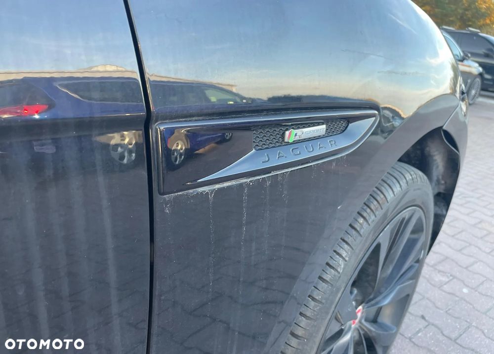 Jaguar F-Pace 2.0 i4P AWD R-Sport - 7