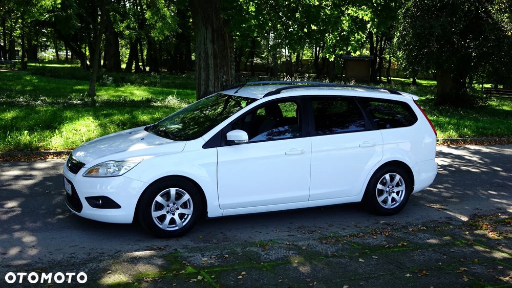 Ford Focus - 25