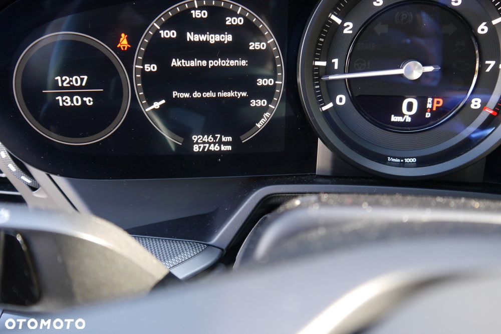 Porsche 911 Carrera 4S - 20