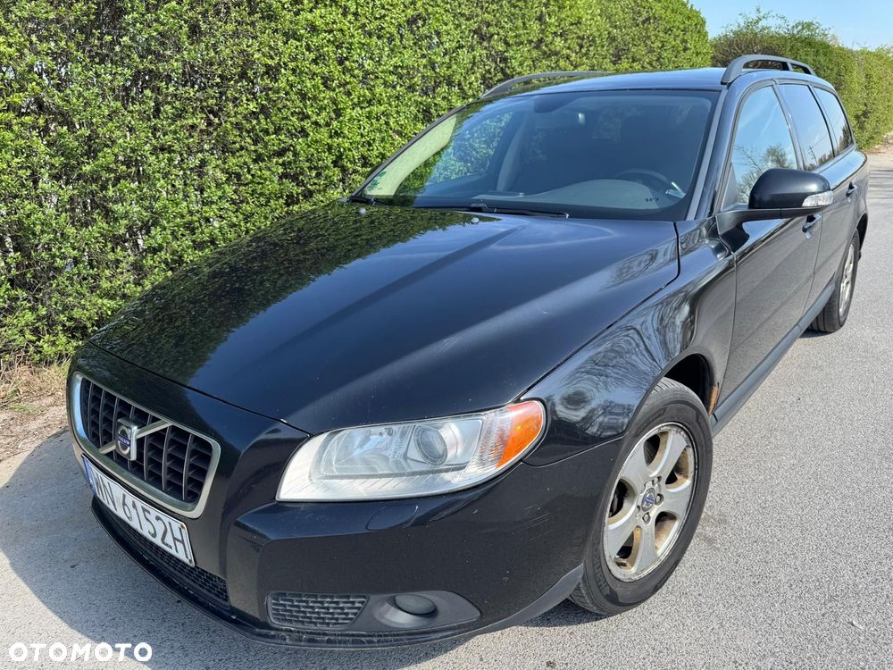 Volvo V70 2.0D Momentum - 4