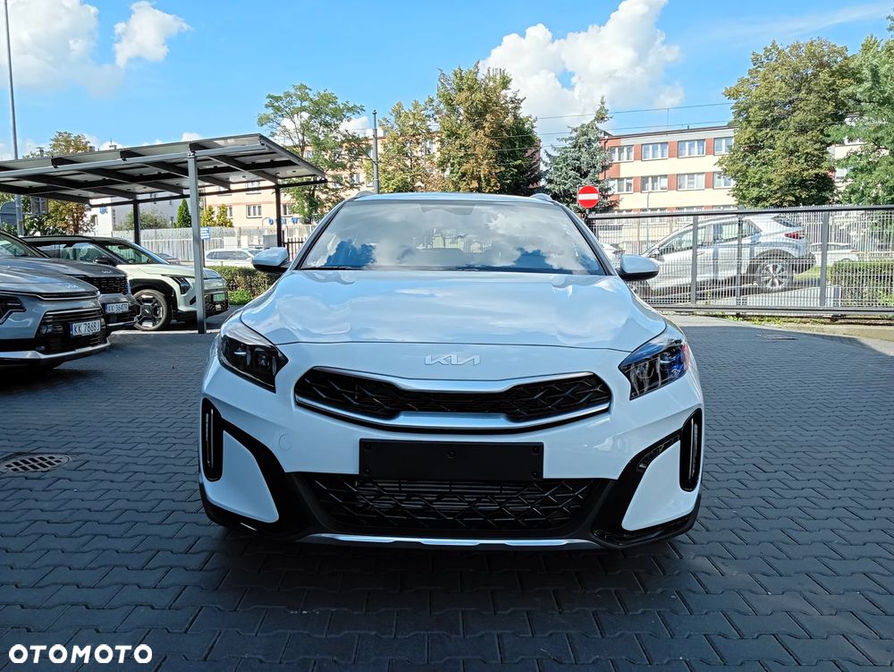 Kia XCeed 1.6 T-GDI M DCT - 2