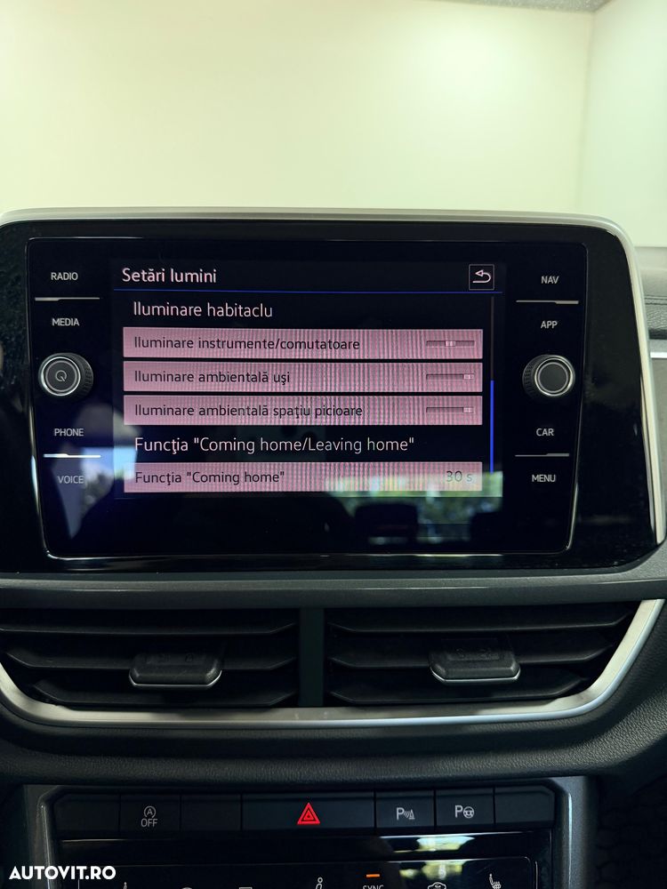 Volkswagen T-Roc 1.5 TSI DSG Style - 10