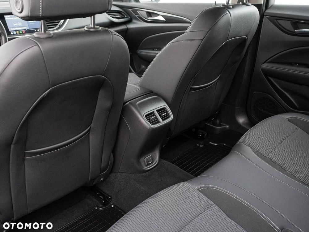 Opel Insignia 2.0 CDTI Business Elegance S&S - 26