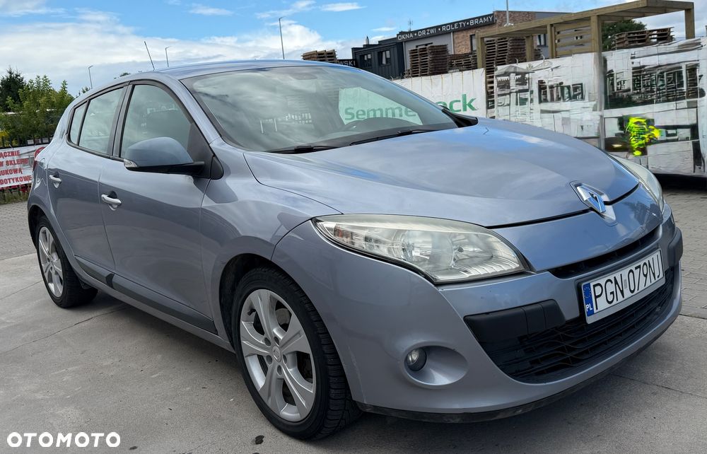 Renault Megane TCe 180 Dynamique - 13