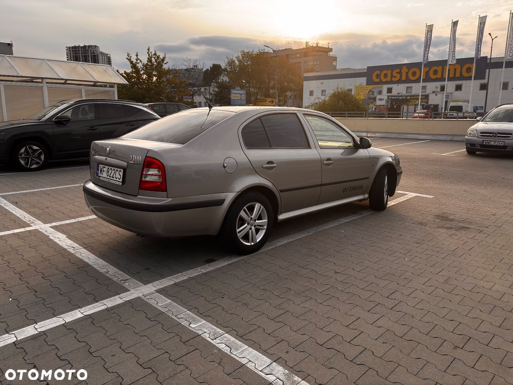 Skoda Octavia 1.9 TDI Tour - 3