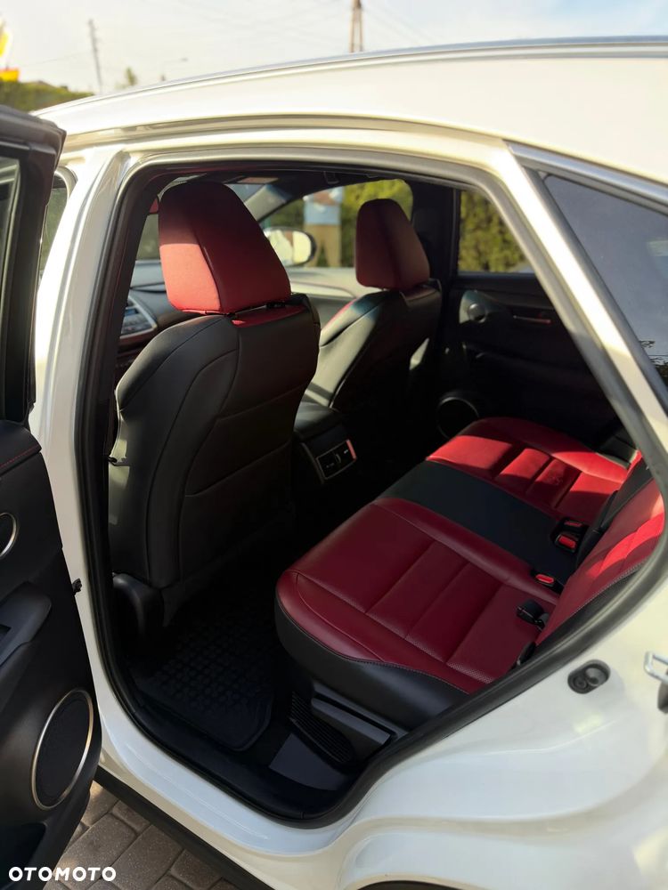 Lexus NX 200t F Sport AWD - 9