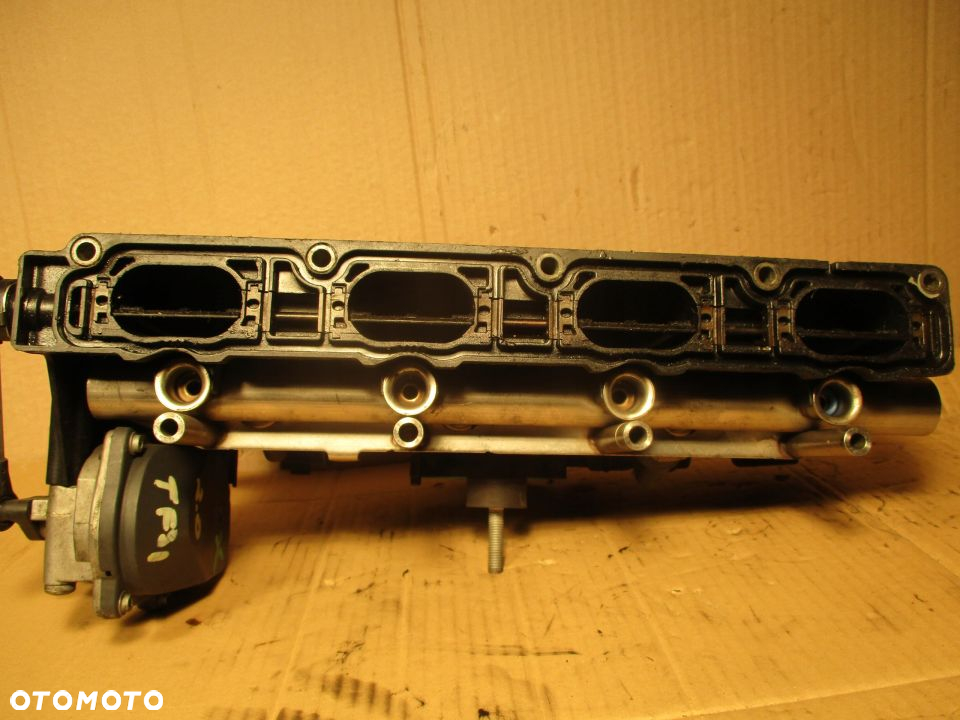 AUDI A6 C6 2.0 TFSI KOLEKTOR SSĄCY 06f133201n - 2