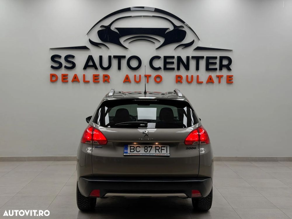 Peugeot 2008 PureTech 82 Style - 13