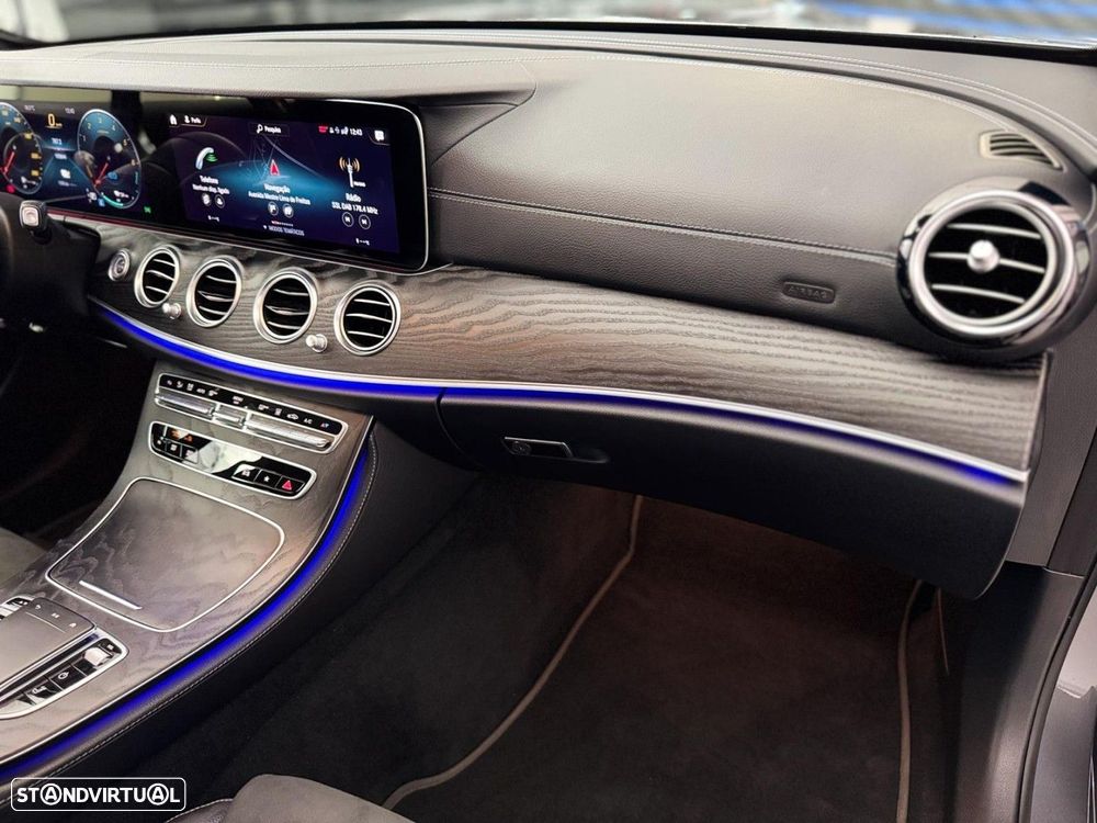 Mercedes-Benz E 300 de AMG Line 4Matic - 8