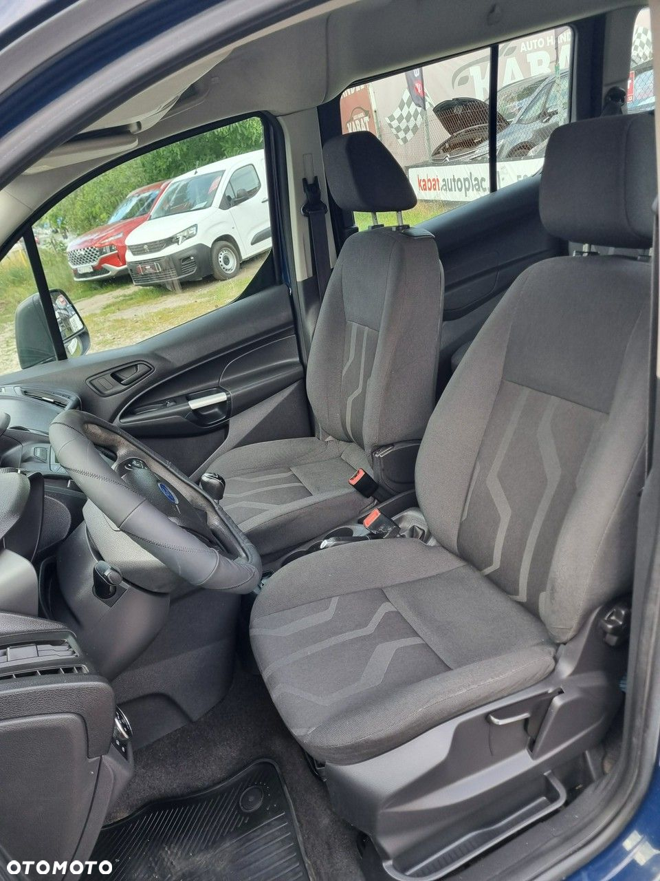 Ford Tourneo Connect Grand - 12