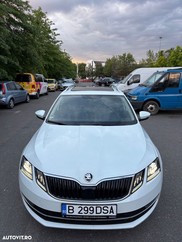 Skoda Octavia 1.6 TDI DSG Ambition - 1