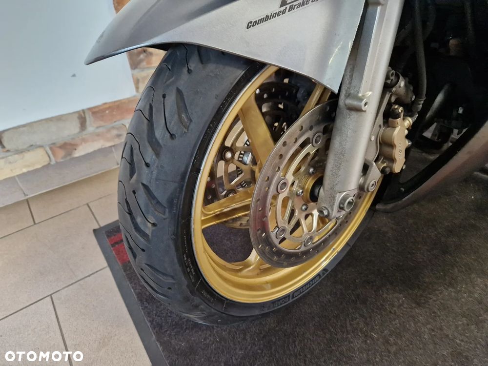 Honda VFR - 20