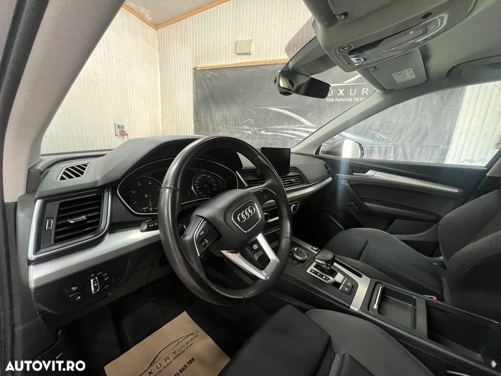 Audi Q5 2.0 40 TDI quattro S tronic Sport - 5
