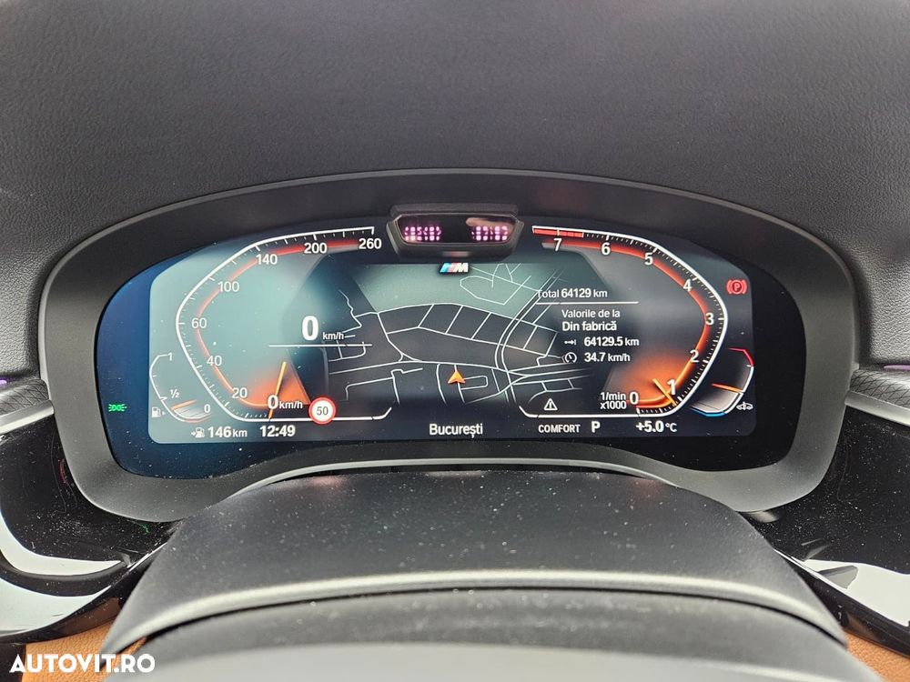 BMW Seria 5 530i xDrive AT MHEV - 27
