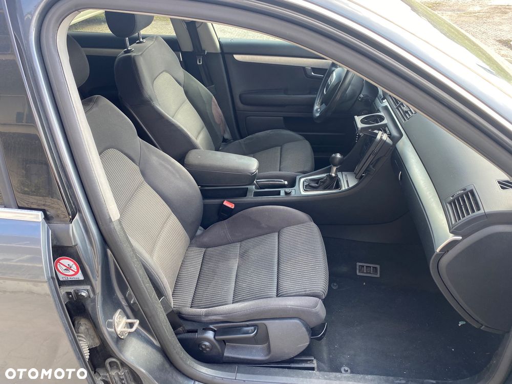 Audi A4 Avant 2.0 TDI - 13