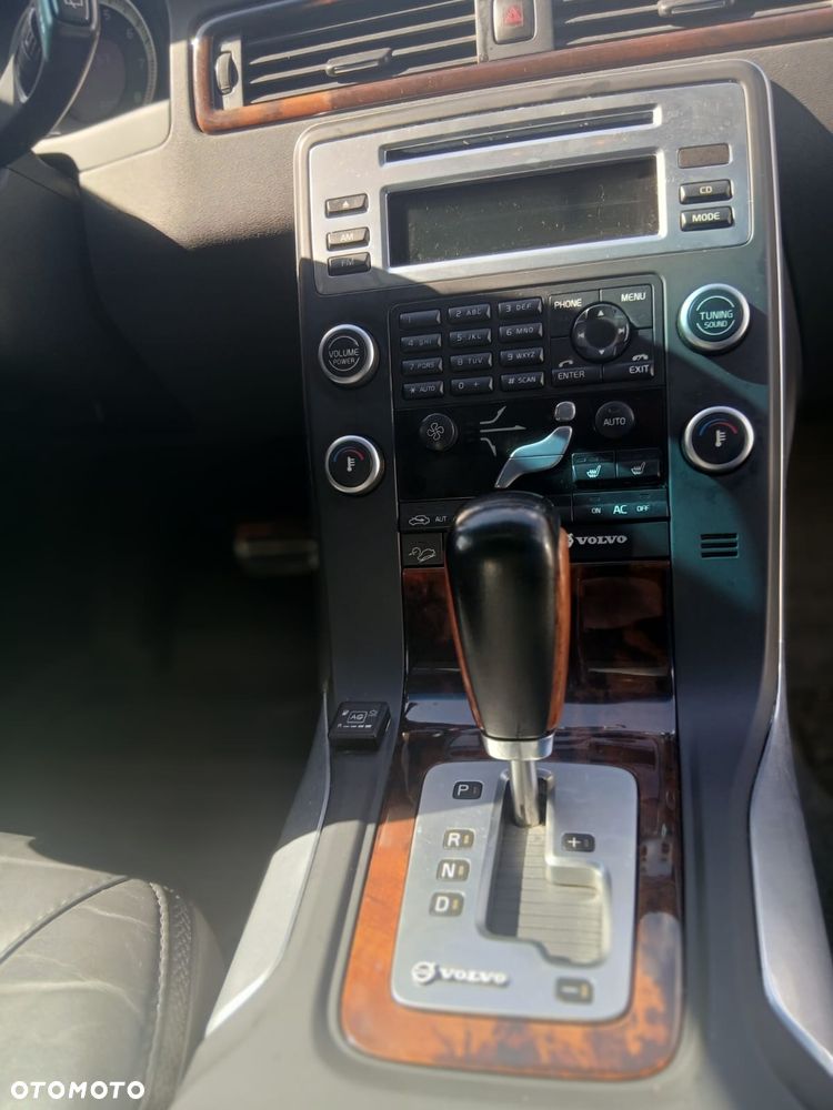Volvo XC 70 T6 AWD Summum - 8