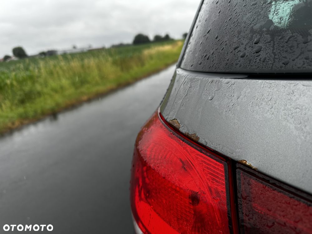 Volkswagen Golf 2.0 TDI Comfortline - 19
