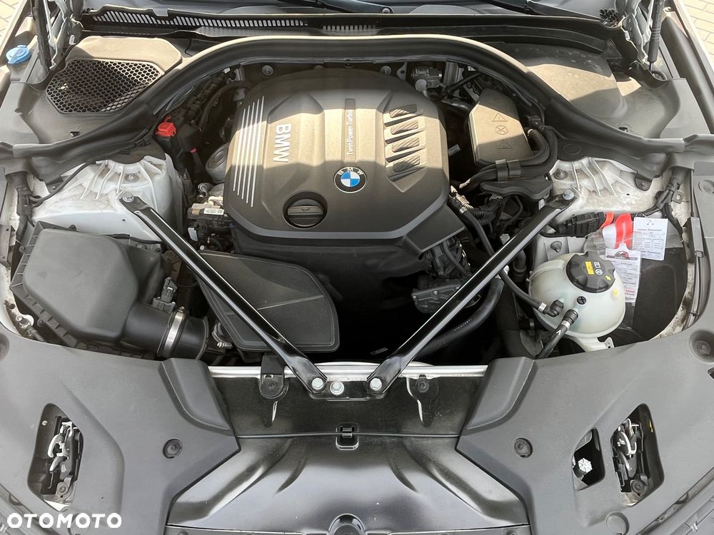 BMW Seria 5 525d M Sport sport - 18