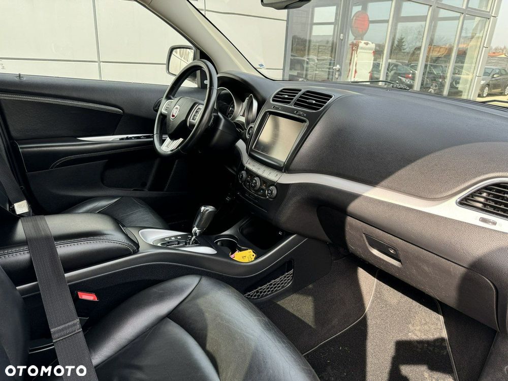 Fiat Freemont 2.0 Multijet Black Code AWD - 14